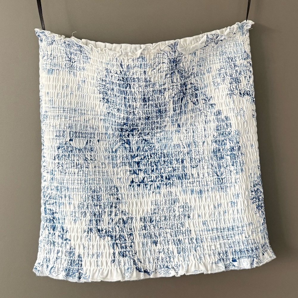Toile Print Blue and White Smocked Tube Top Size S